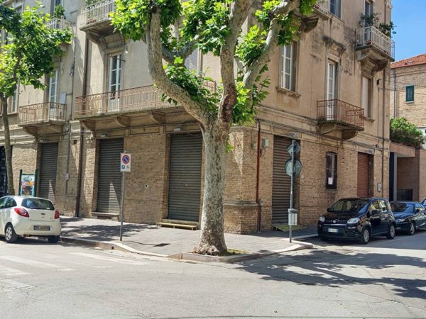 negozio in vendita a Lanciano