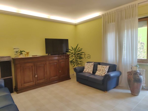 casa indipendente in vendita a Lanciano in zona Marcianese