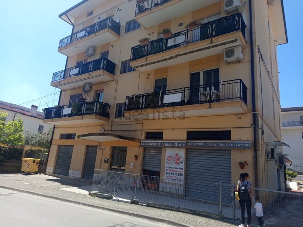 locale commerciale in vendita a Lanciano