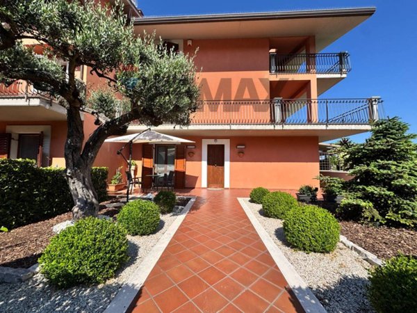 casa indipendente in vendita a Lanciano in zona Santa Giusta