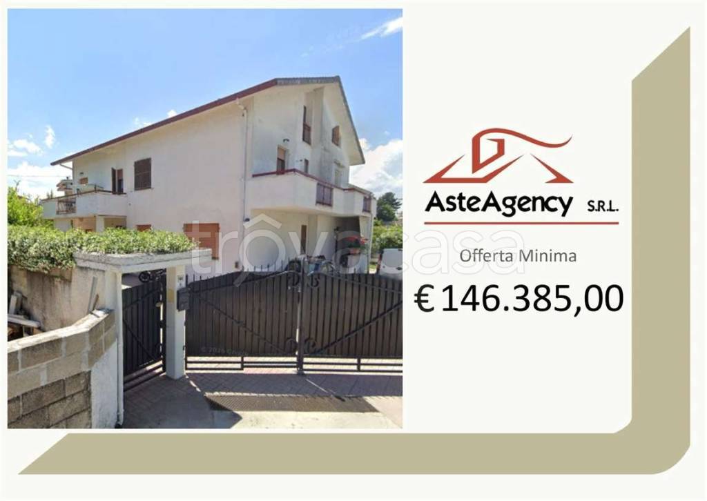 casa indipendente in vendita a Lanciano in zona Marcianese