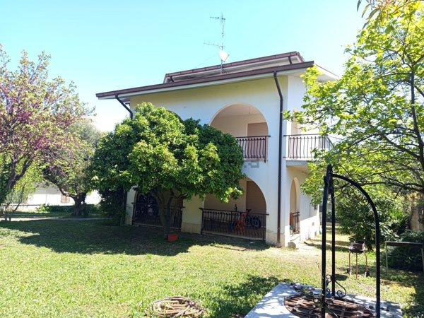 casa indipendente in vendita a Lanciano in zona Santa Giusta