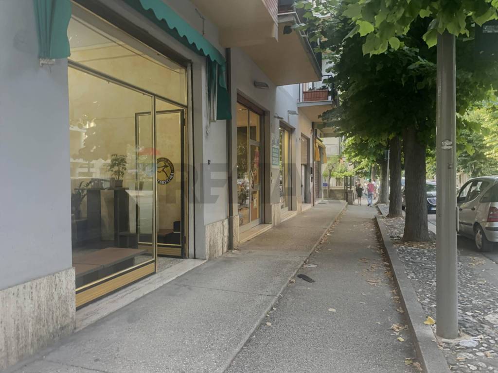 negozio in vendita a Lanciano
