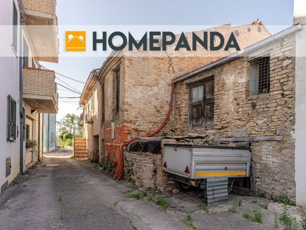casa indipendente in vendita a Lanciano in zona Colle Pizzuto