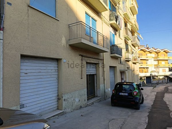 locale di sgombero in vendita a Lanciano