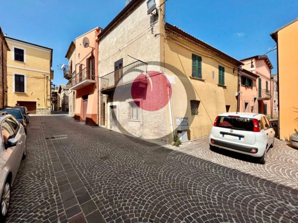 casa indipendente in vendita a Lanciano in zona Sant'Egidio