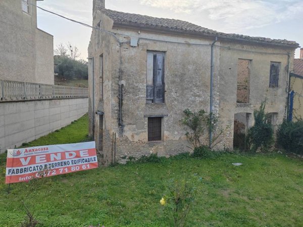 terreno in vendita a Lanciano in zona Iconicella