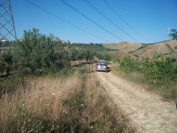 terreno agricolo in vendita a Lanciano in zona Rizzacorno