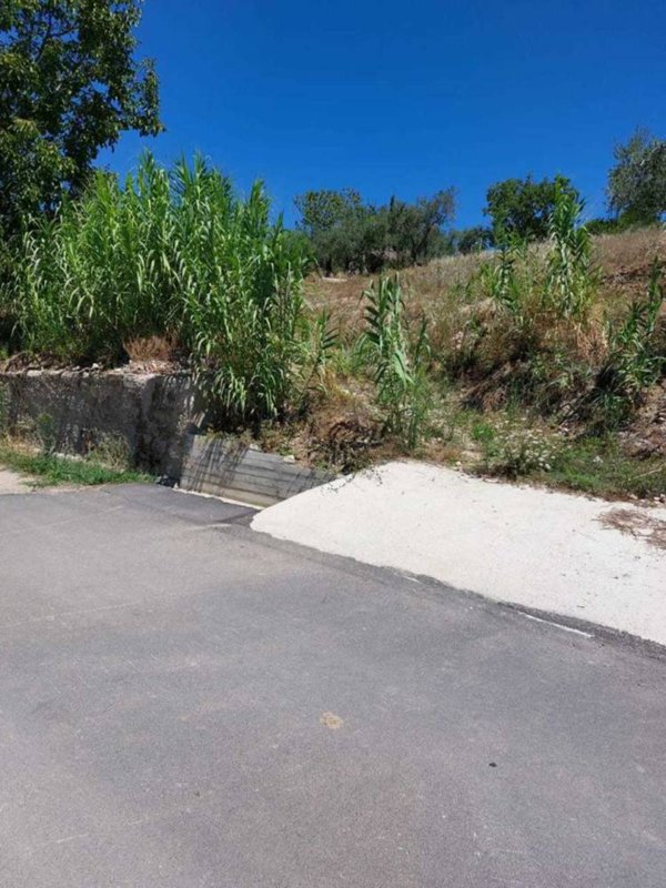 terreno agricolo in vendita a Lanciano in zona Sabbioni