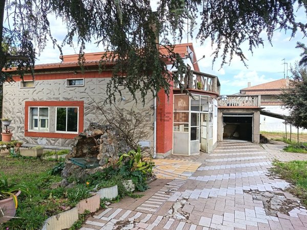 casa indipendente in vendita a Lanciano in zona Villa Stanazzo