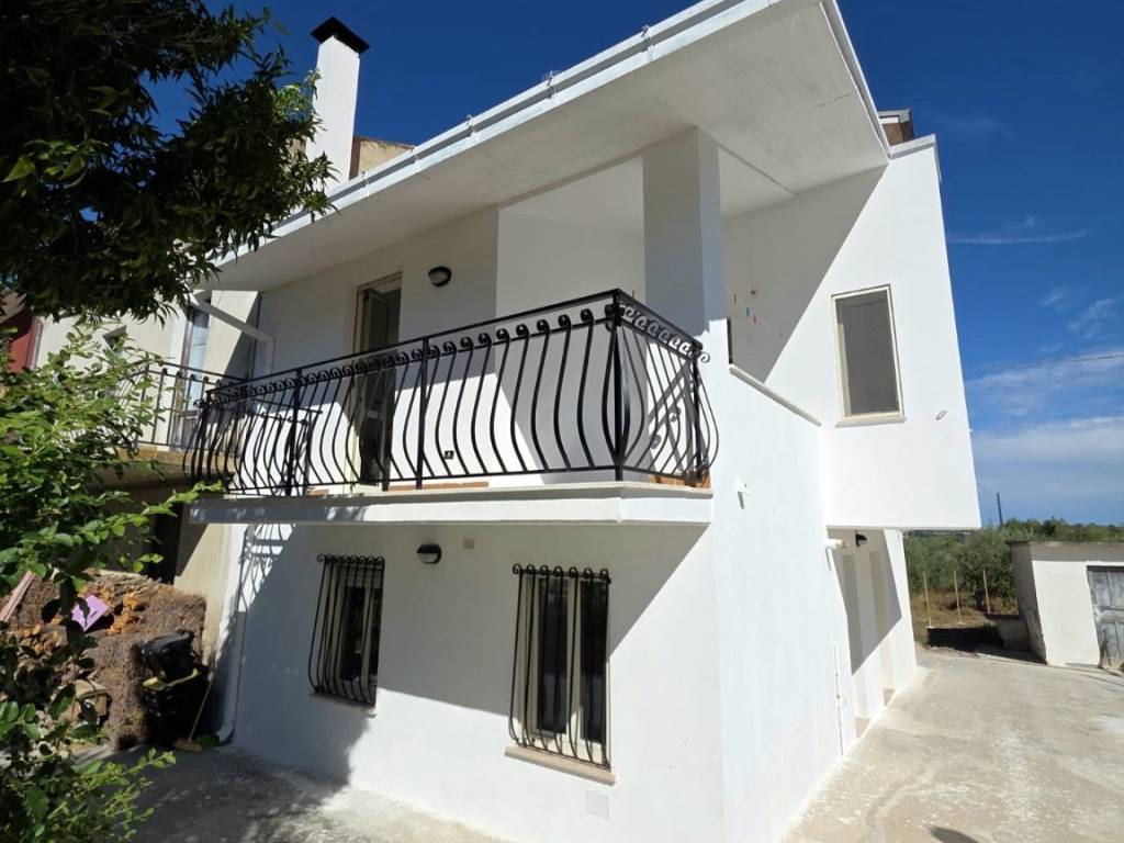 casa indipendente in vendita a Lanciano