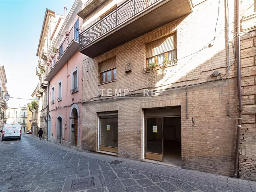 locale commerciale in vendita a Lanciano