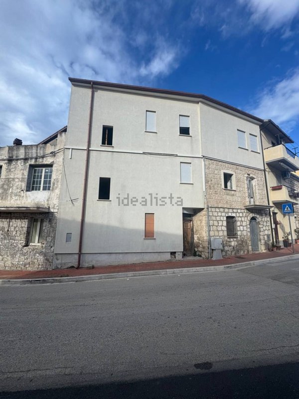 quadrivano in vendita a Lentella