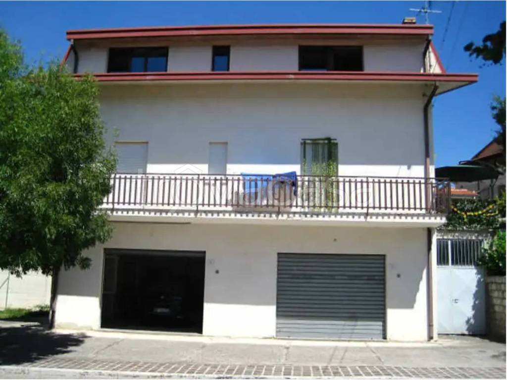 appartamento in vendita a Lettopalena