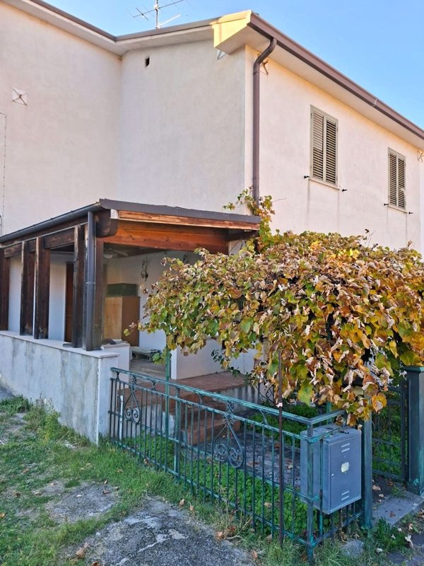 appartamento in vendita a Lettopalena