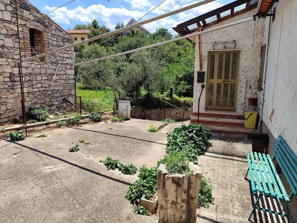 appartamento in vendita a Lettopalena