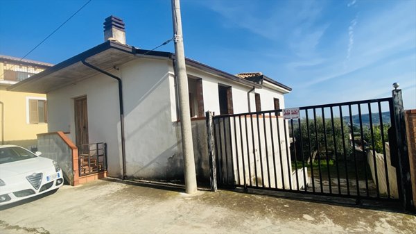 casa indipendente in vendita a Miglianico in zona Cerreto