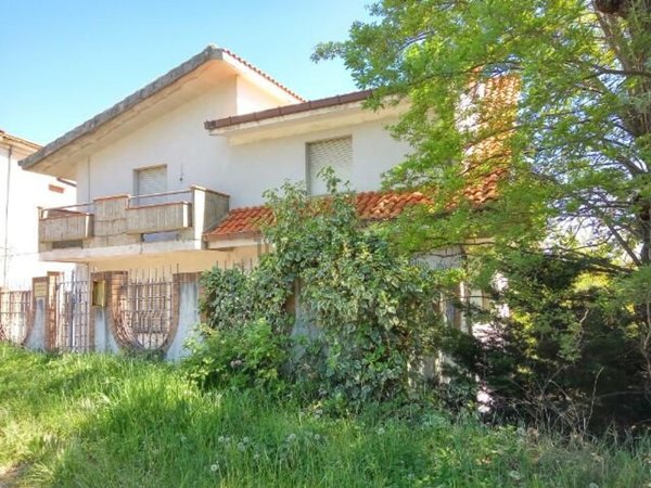 esavano in vendita a Miglianico