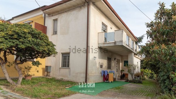 casa indipendente in vendita a Miglianico in zona Cerreto