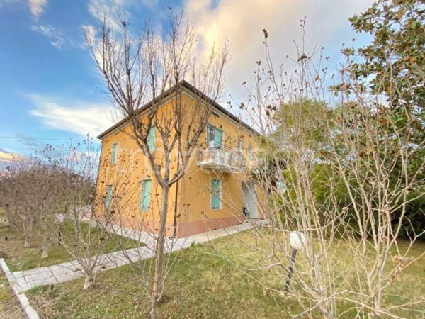 casa indipendente in vendita a Miglianico