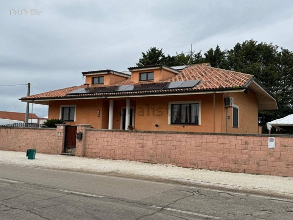 casa indipendente in vendita a Miglianico