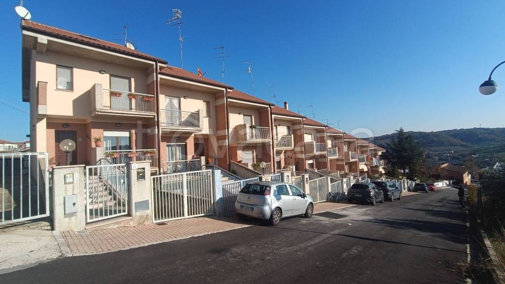 casa indipendente in vendita a Miglianico