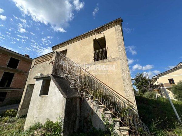 casa indipendente in vendita a Miglianico