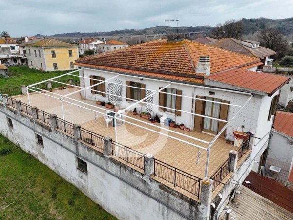 casa indipendente in vendita a Miglianico in zona Cerreto