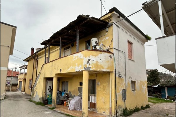 appartamento in vendita a Miglianico in zona Piane San Pantaleone