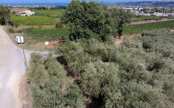 terreno edificabile in vendita a Miglianico in zona Cerreto