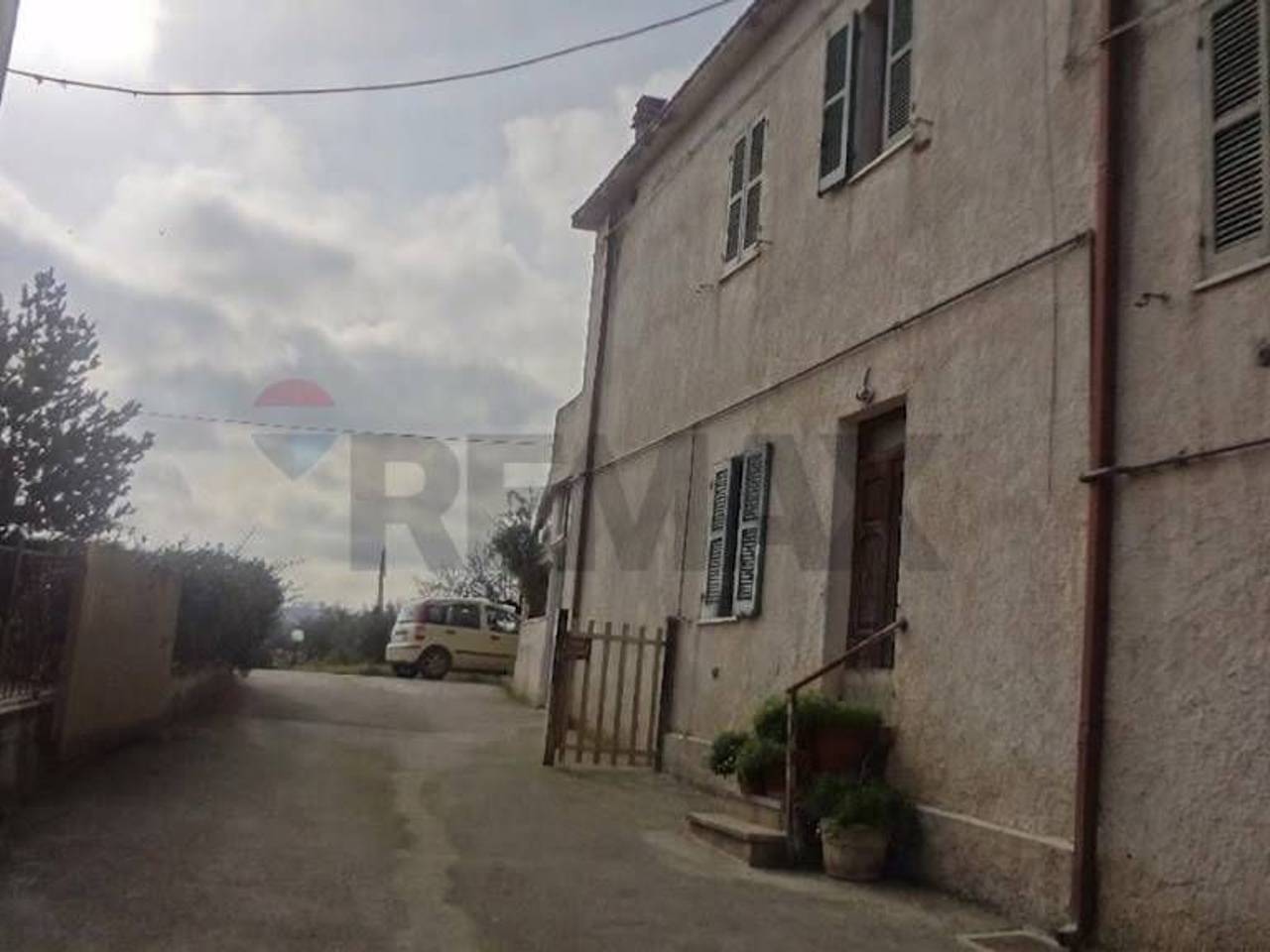 casa indipendente in vendita a Miglianico in zona Montupoli