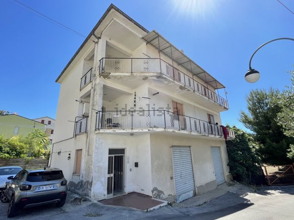 casa indipendente in vendita a Miglianico