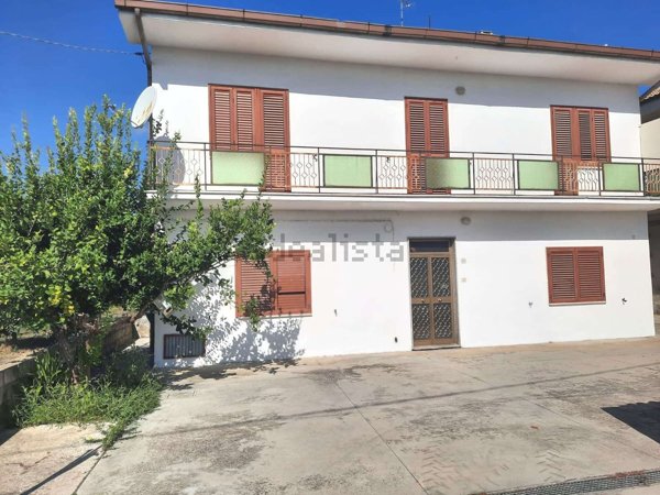 casa indipendente in vendita a Miglianico