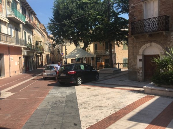 casa indipendente in vendita a Monteodorisio