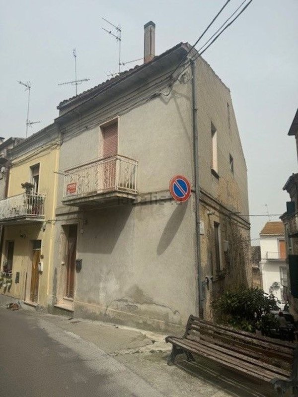 casa indipendente in vendita a Monteodorisio