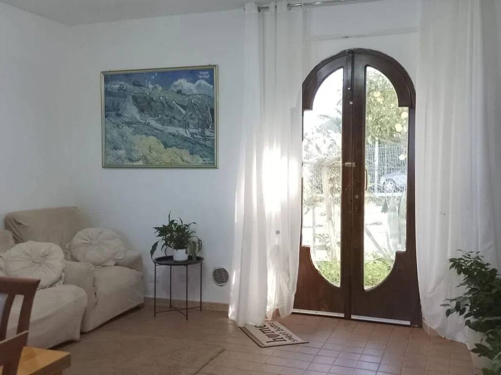 casa indipendente in vendita a Monteodorisio
