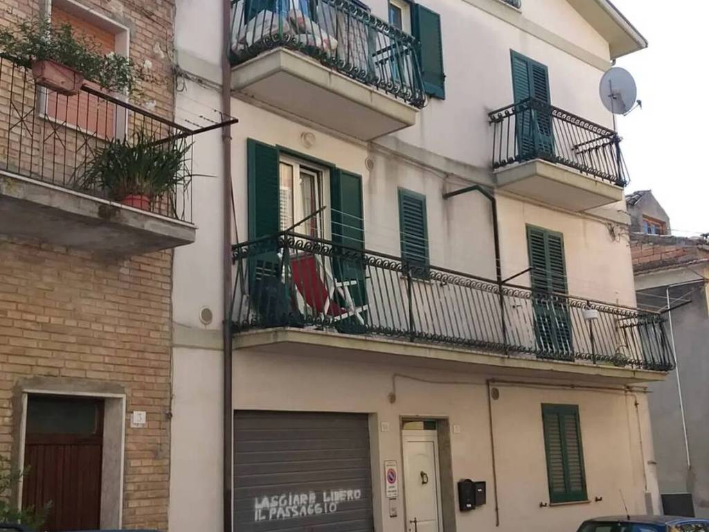 casa indipendente in vendita a Monteodorisio