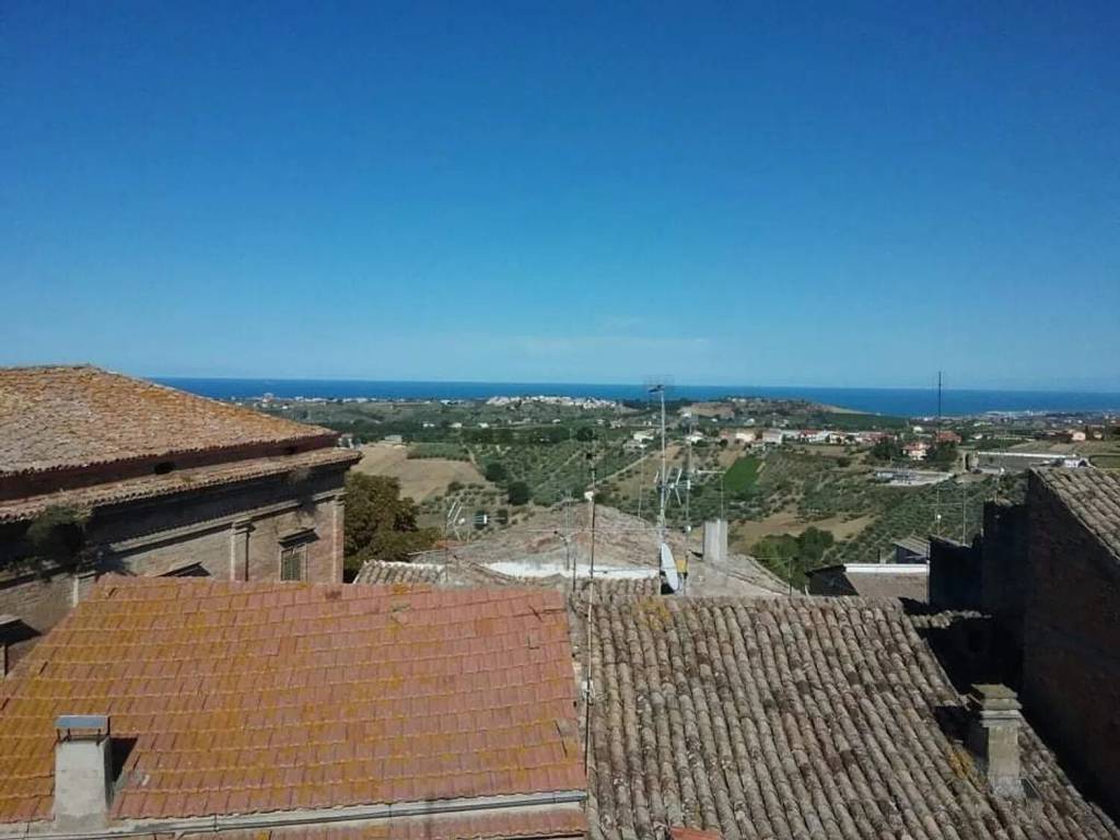 casa indipendente in vendita a Monteodorisio