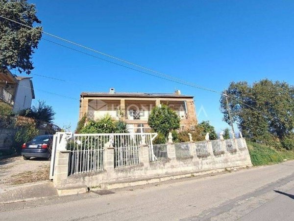 casa indipendente in vendita a Monteodorisio