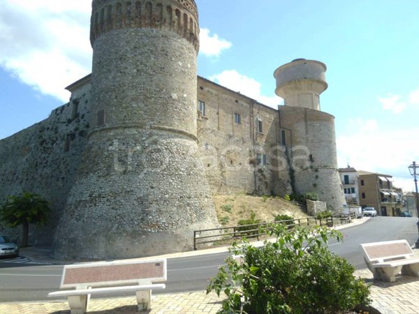 casa indipendente in vendita a Monteodorisio