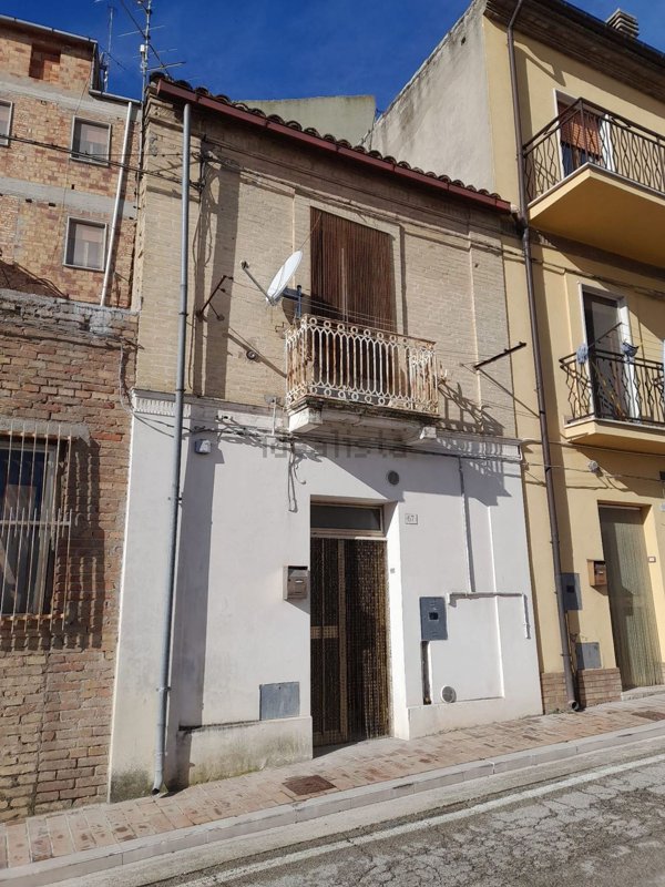 quadrivano in vendita a Monteodorisio