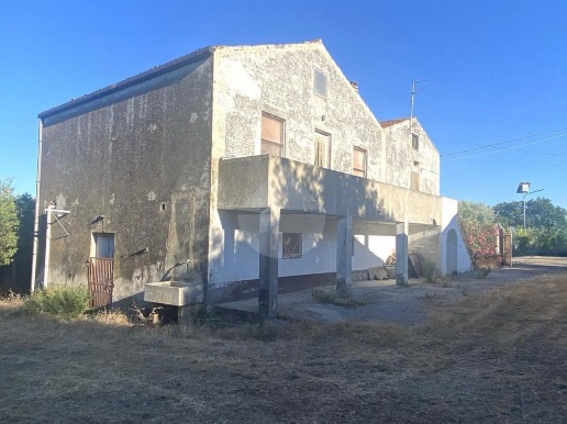 casale in vendita a Monteodorisio