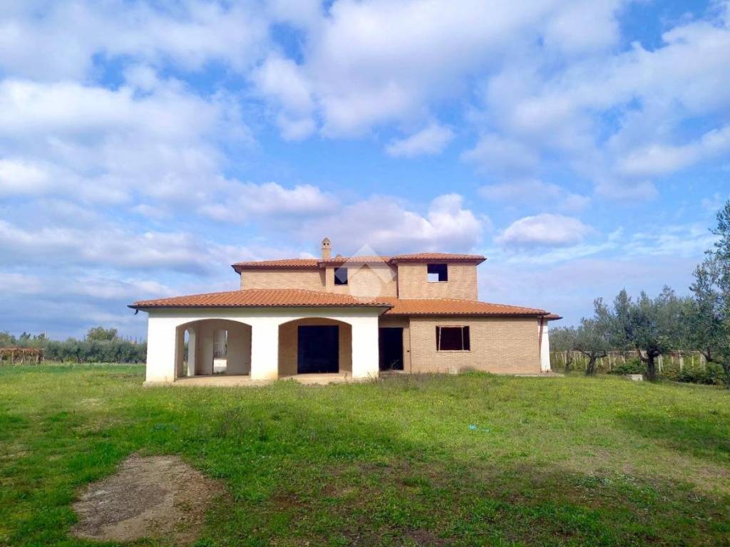 casa indipendente in vendita a Mozzagrogna in zona Villa Romagnoli