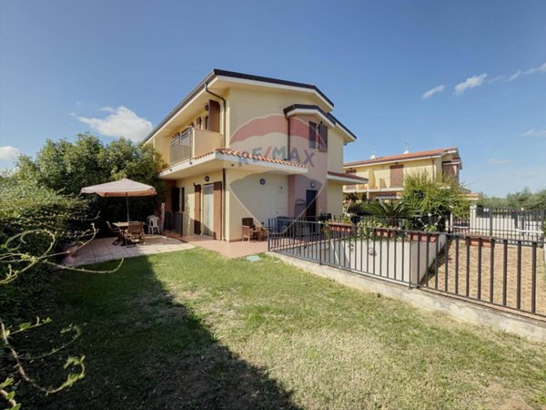 casa indipendente in vendita a Mozzagrogna