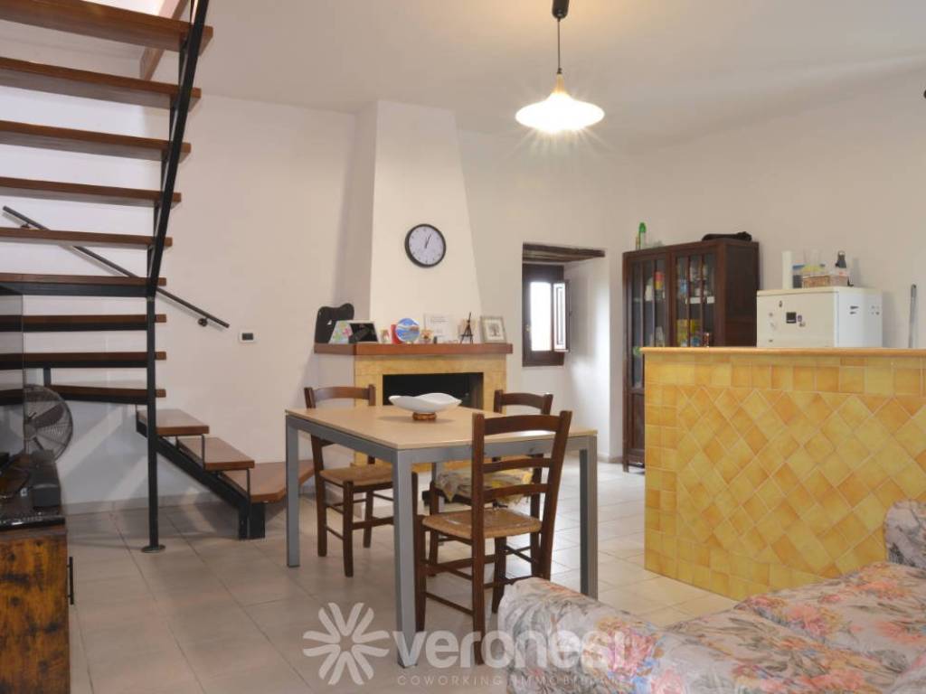 casa indipendente in vendita a Mozzagrogna