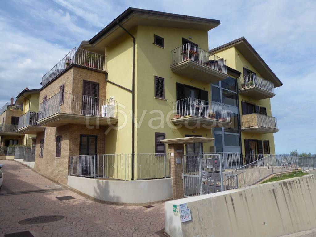 appartamento in vendita a Mozzagrogna