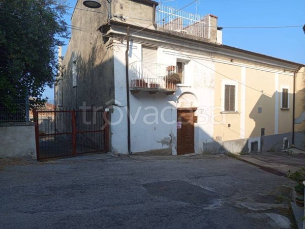 casa indipendente in vendita a Mozzagrogna