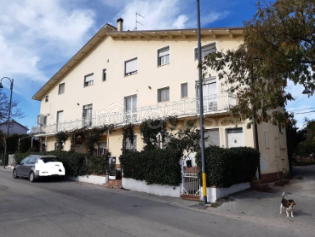 appartamento in vendita a Mozzagrogna in zona Villa Romagnoli