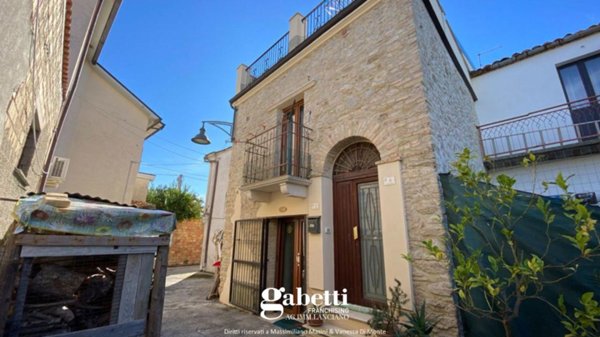 casa indipendente in vendita a Mozzagrogna in zona Villa Romagnoli