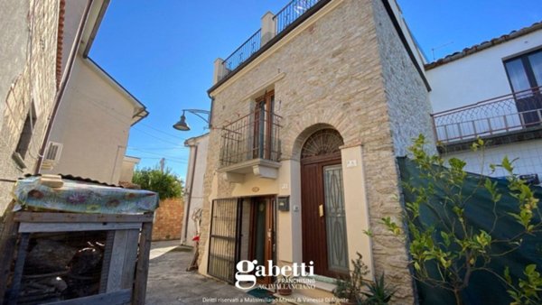 casa indipendente in vendita a Mozzagrogna in zona Villa Romagnoli